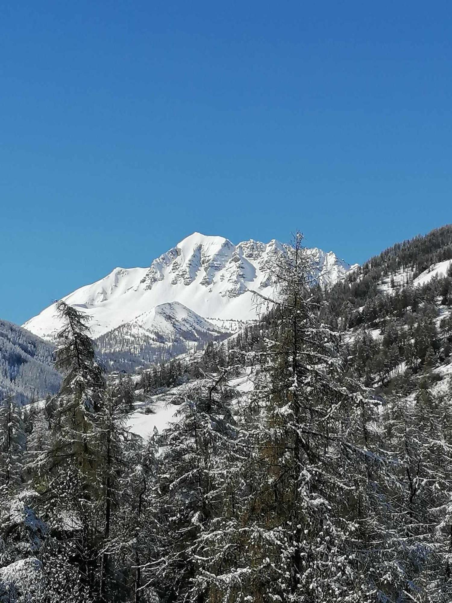 Appartamento En Rez De Chaussee, Avec Jardin Partage. Vars (Hautes-Alpes)